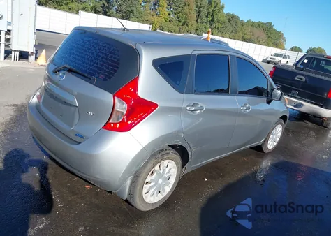 2015 Nissan Versa Note Sv z USA, uszkodzony, nr VIN 3N1CE2CP6FL382570